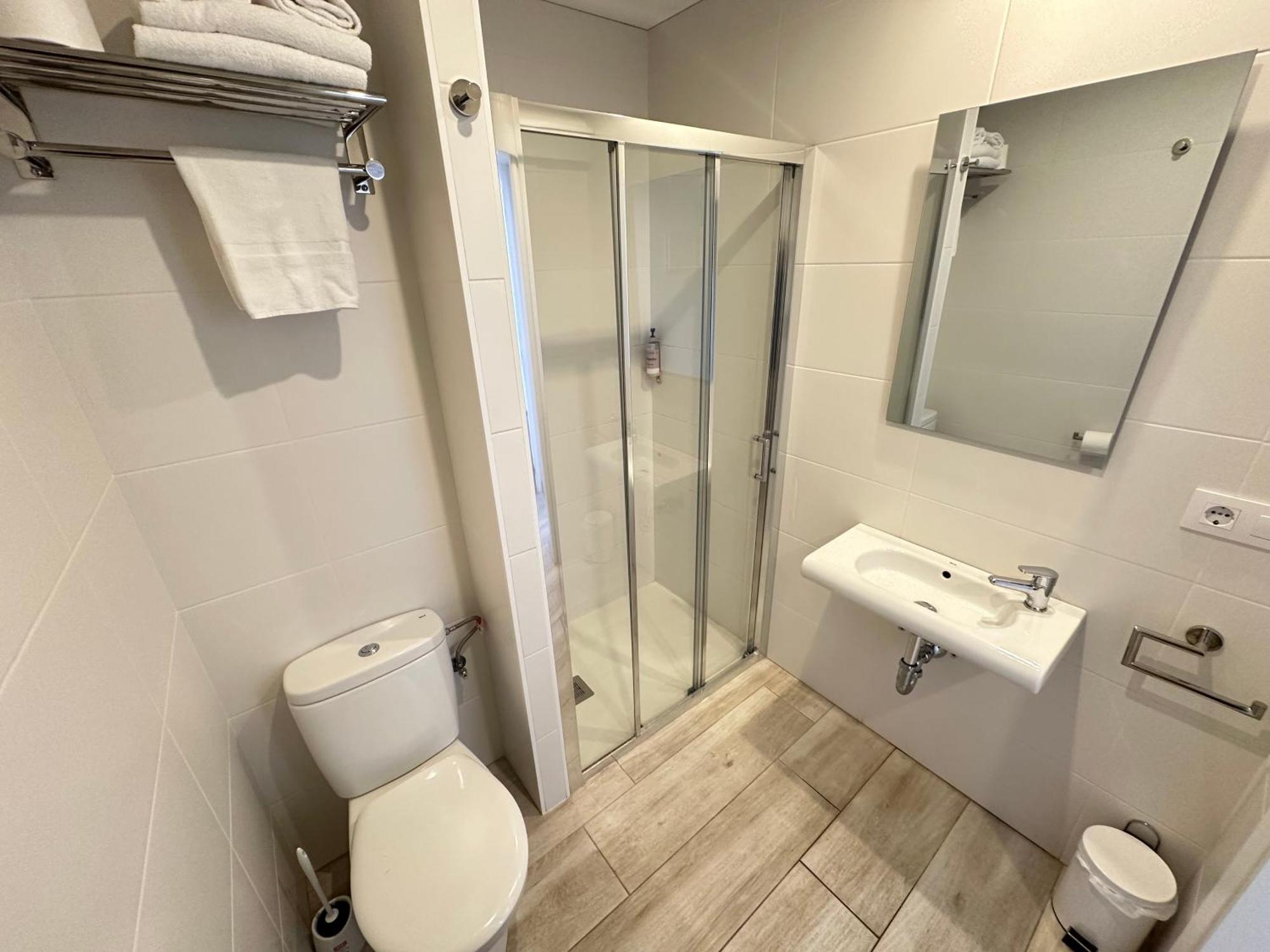Agi Gloria Rooms 로지즈 외부 사진