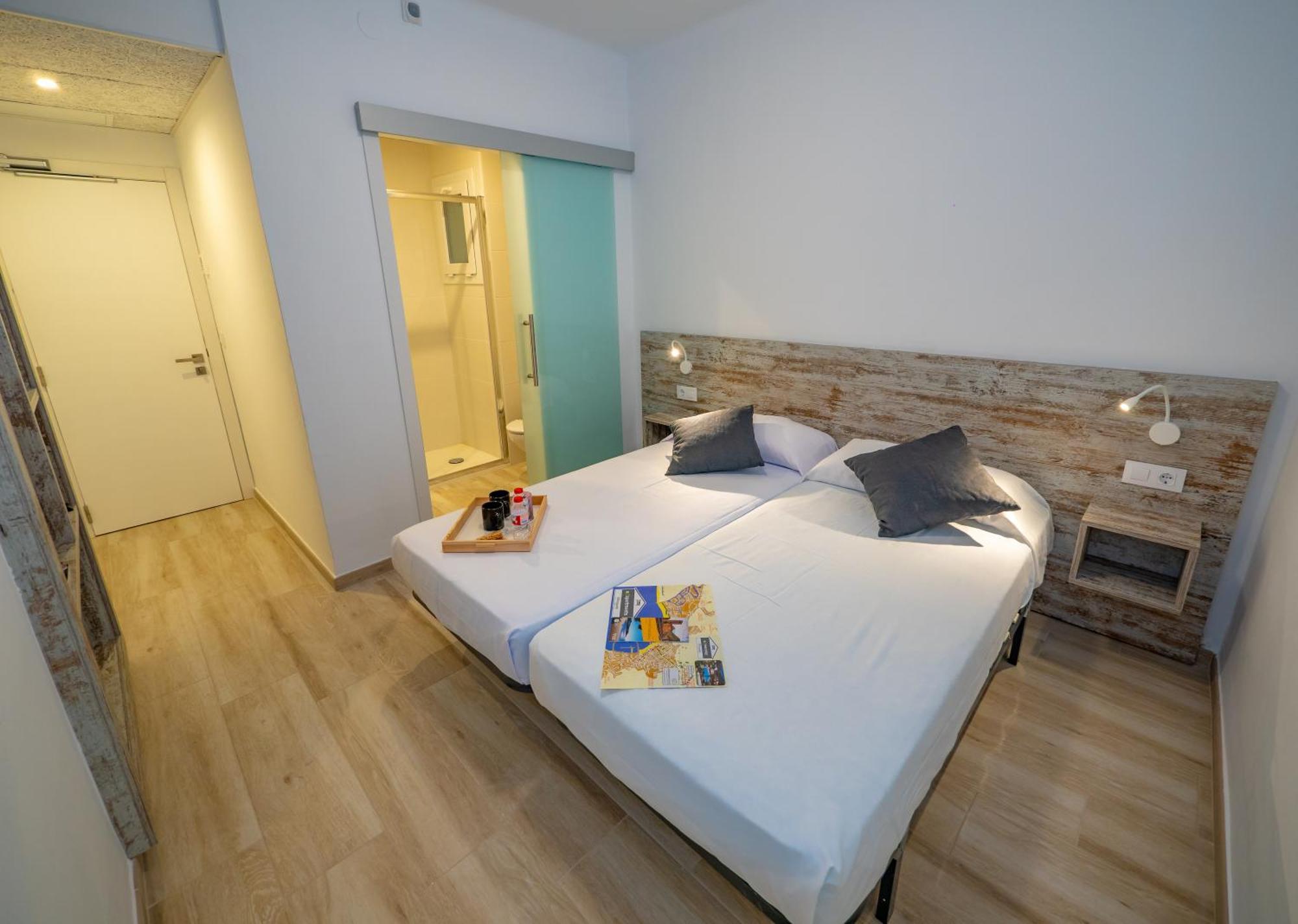 Agi Gloria Rooms 로지즈 외부 사진